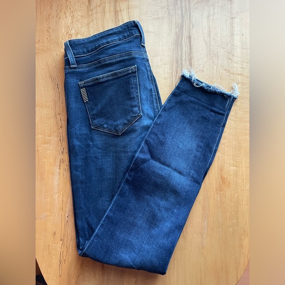 PAIGE Verdugo Ankle mid was distressed cuff denim jean - Picture 5 of 6